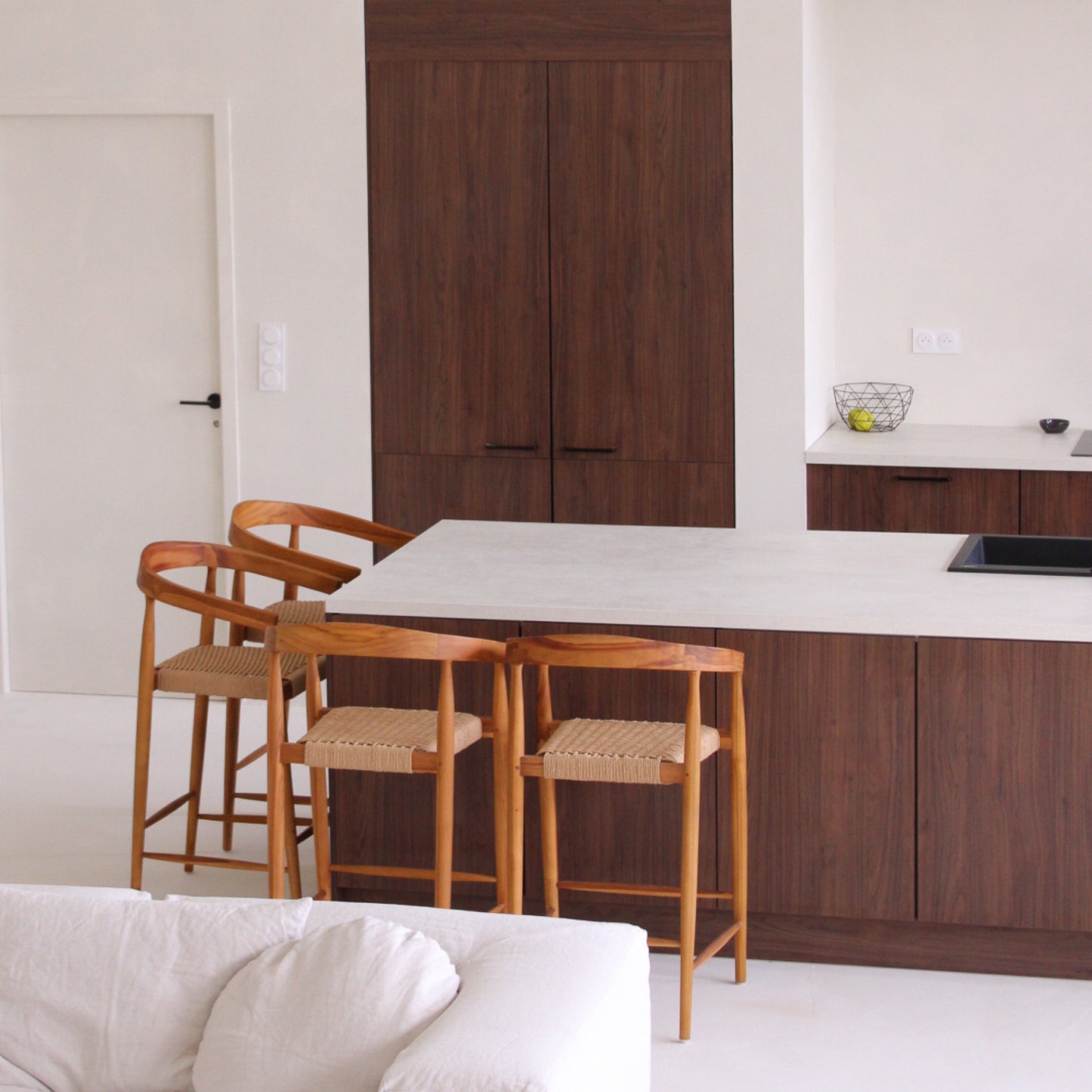 Chaise haute Selly en bois de teck