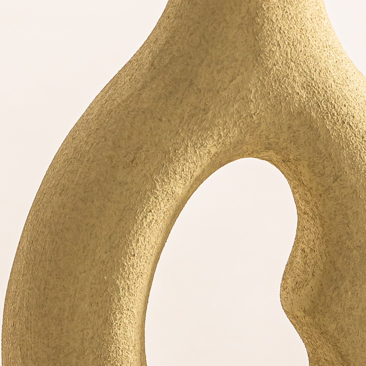 Vase artisanal Atlas couleur crème