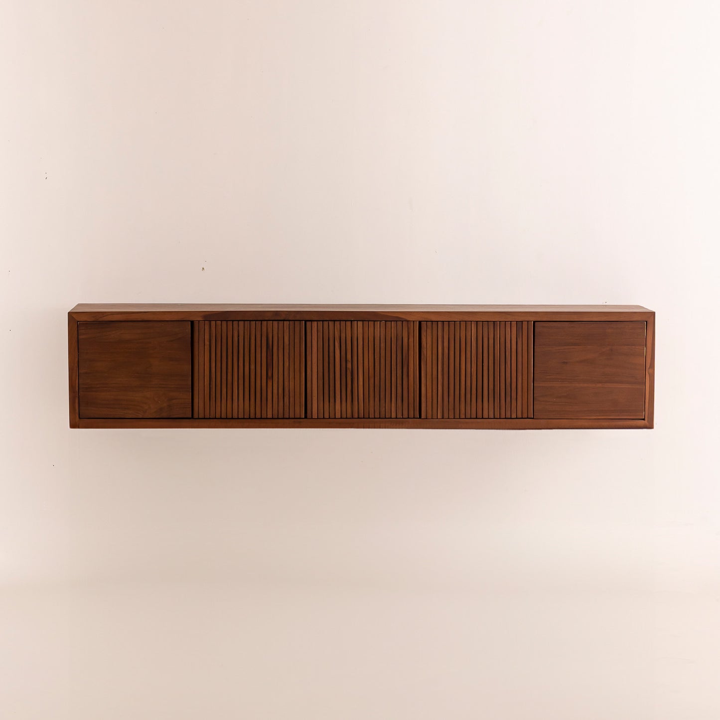 Meuble TV suspendu 5 portes en teck - 180cm