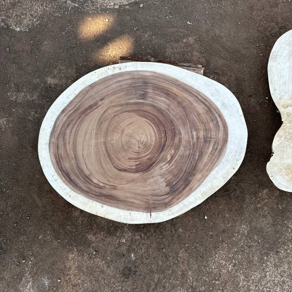 Table basse cookie en bois de suar massif 85*67*8cm K761