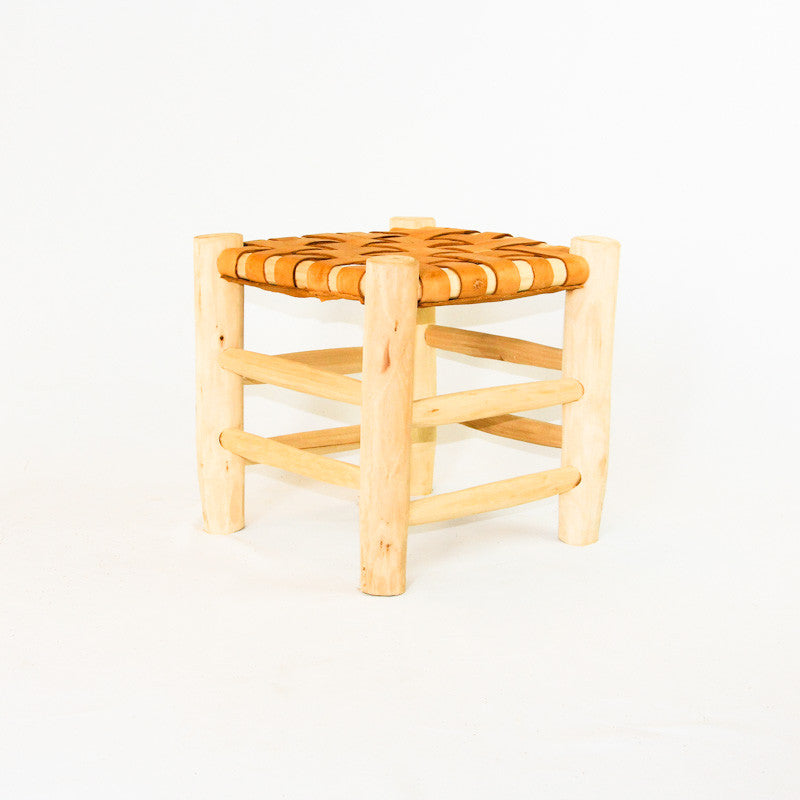Tabouret tressé en cuir