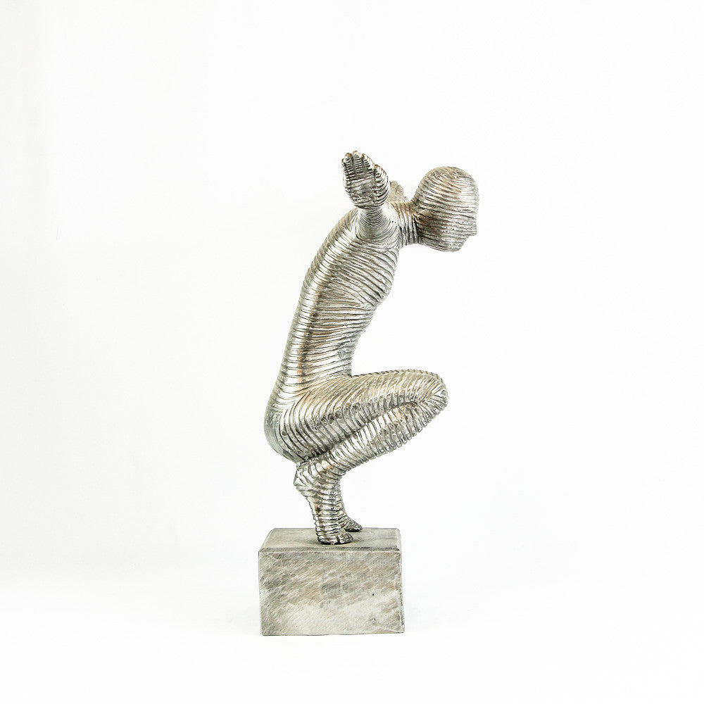 Statue Squat Figure en aluminium (74x25x35 cm)