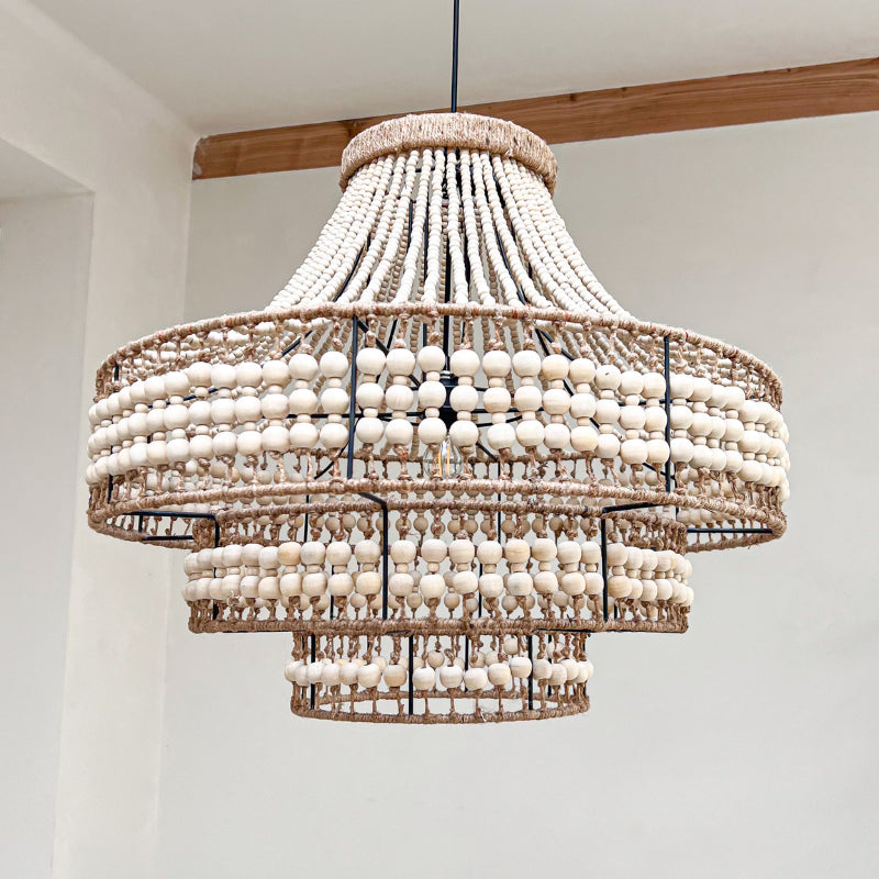 Suspension luminaire artisanale en perles de caféier et raphia