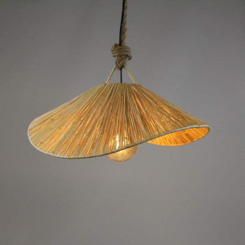 Suspension chips en raphia