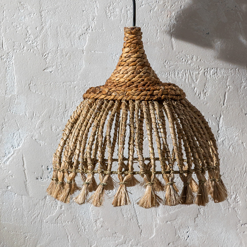 Suspension Andaru en fibre naturelle tressée