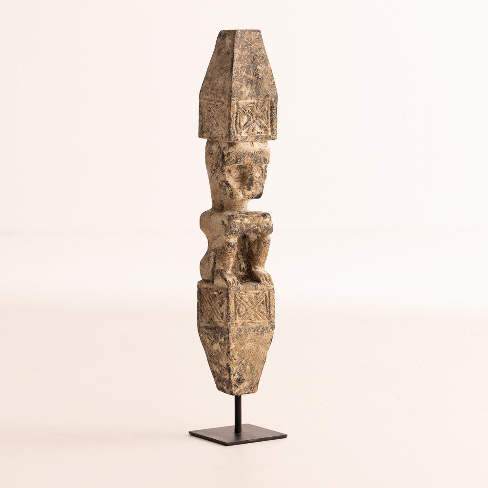 Sculpture Kada Umaen bois recyclé