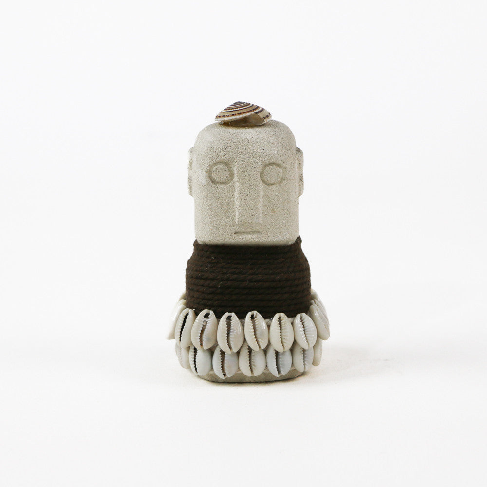 Statuette sumba en pierre et coquillage - Taille S