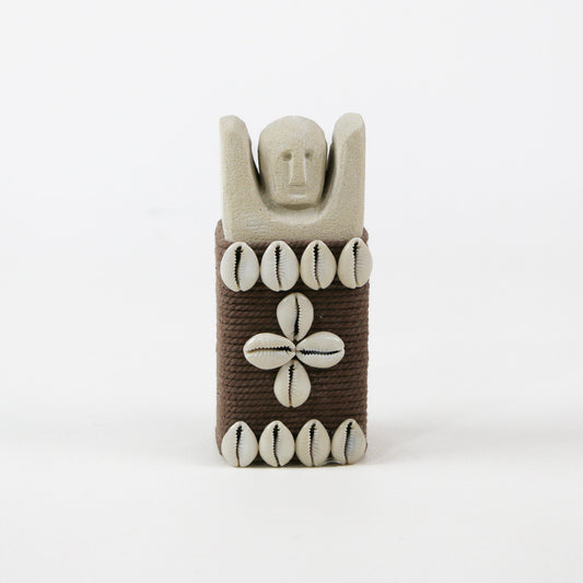 Statuette sumba en pierre et coquillage - Taille M