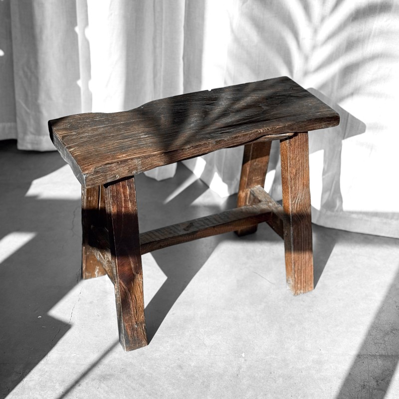 Tabouret rustique en bois de teck recyclé 60 cm