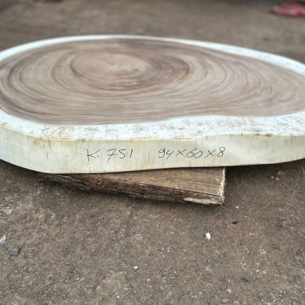 Table basse cookie en bois de suar massif 94*60*8cm K751