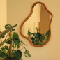Miroir asymétrique en bois massif Miroir asymétrique en bois massif