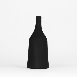 Vase bouteille noir en argile