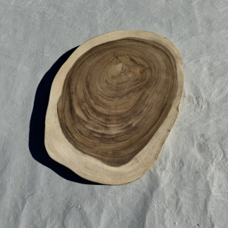 Table basse cookie en bois de suar massif 88x66x8 cm