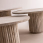 Lot de 3 tables basses gigognes en travertin & pieds striés