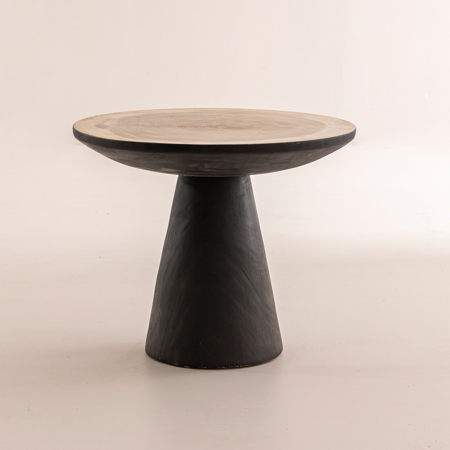 Table d'appoint en suar - noir et naturel - 60 cm