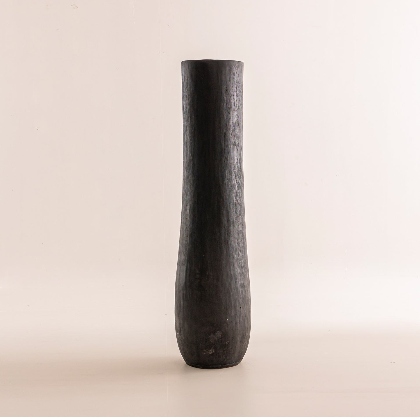 Pot en bois de cocotier - Finition noire brûlée - 150 cm