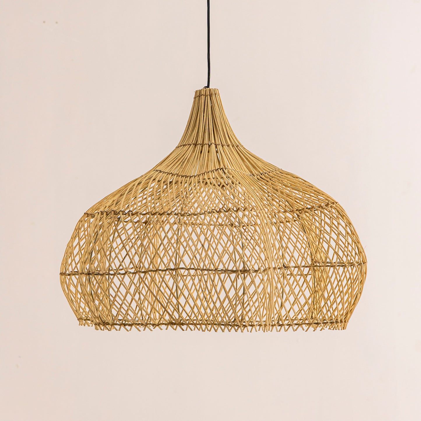 Suspension en rotin - Mawar