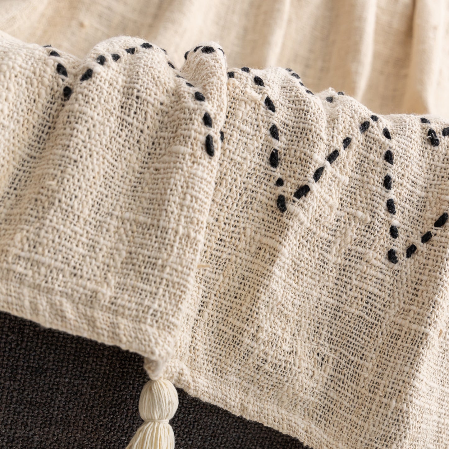 Plaid artisanal Zig Zag écru 220*130 cm