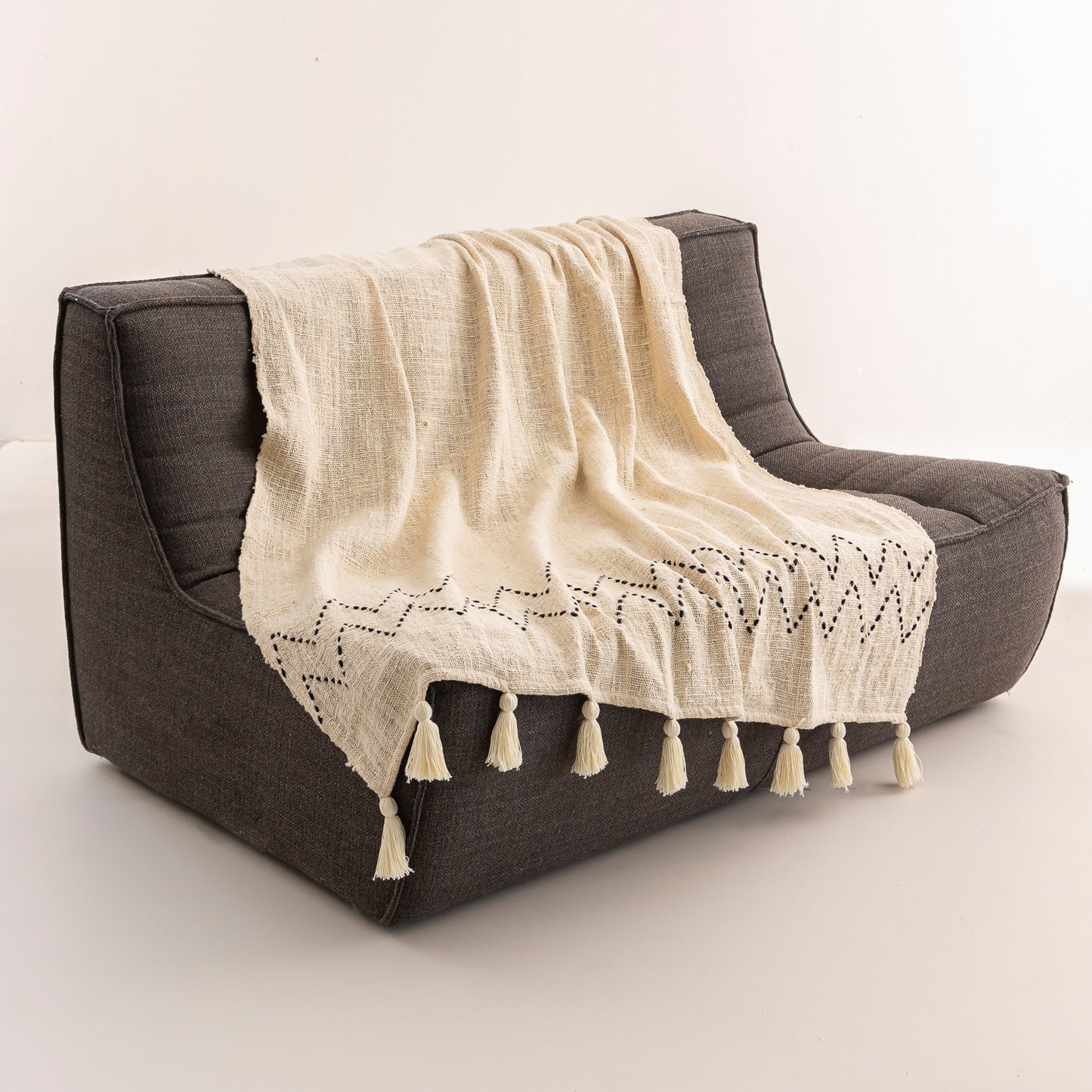 Plaid artisanal Zig Zag écru 220*130 cm