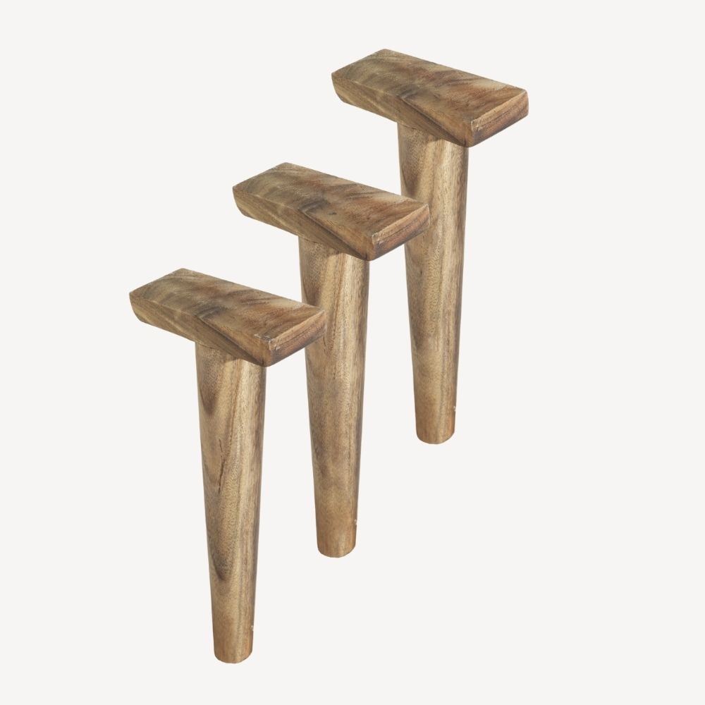 Table ronde cookie en bois de suar massif 152x115 cm