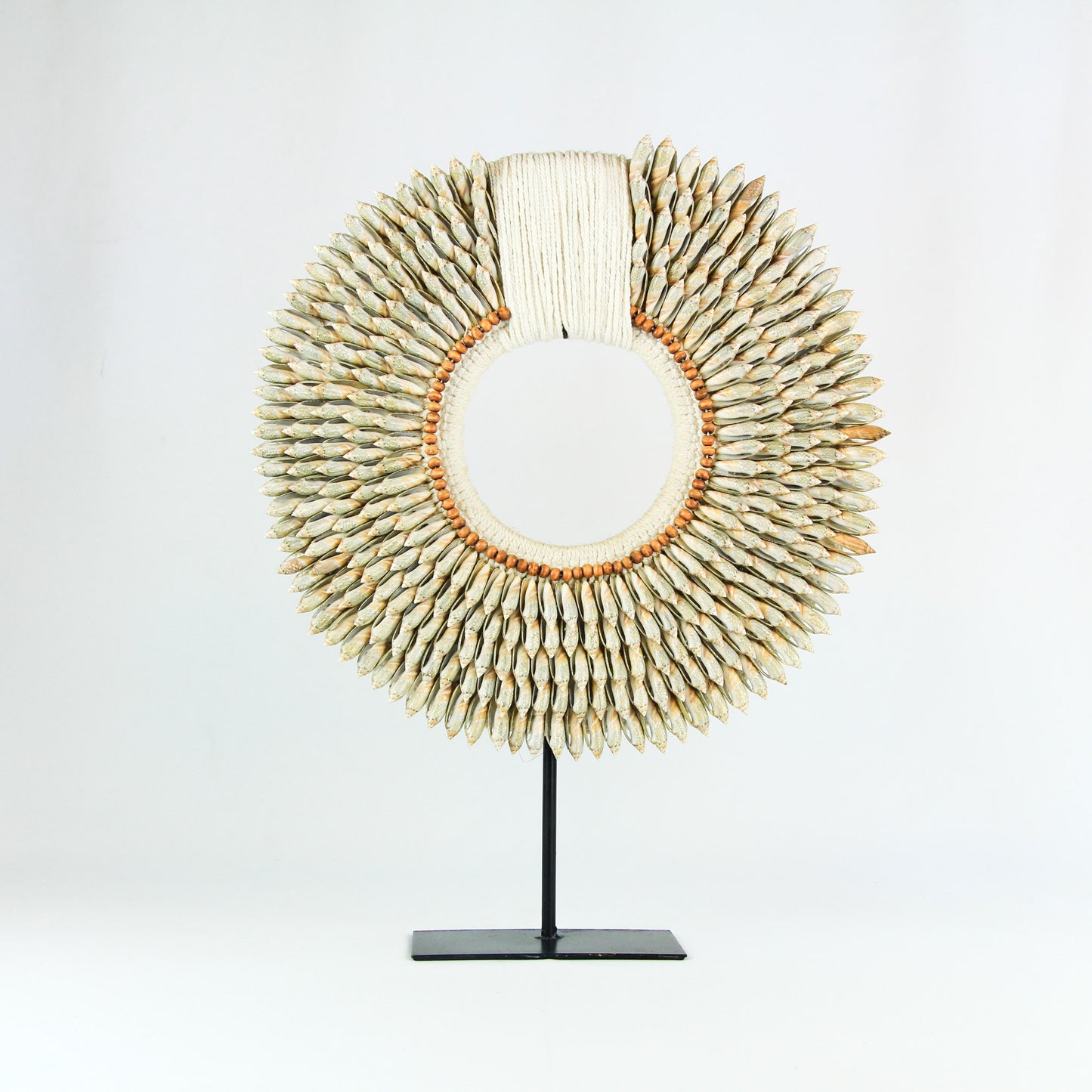 Collier Kolaka - Coquillages, macramé et perles en bois