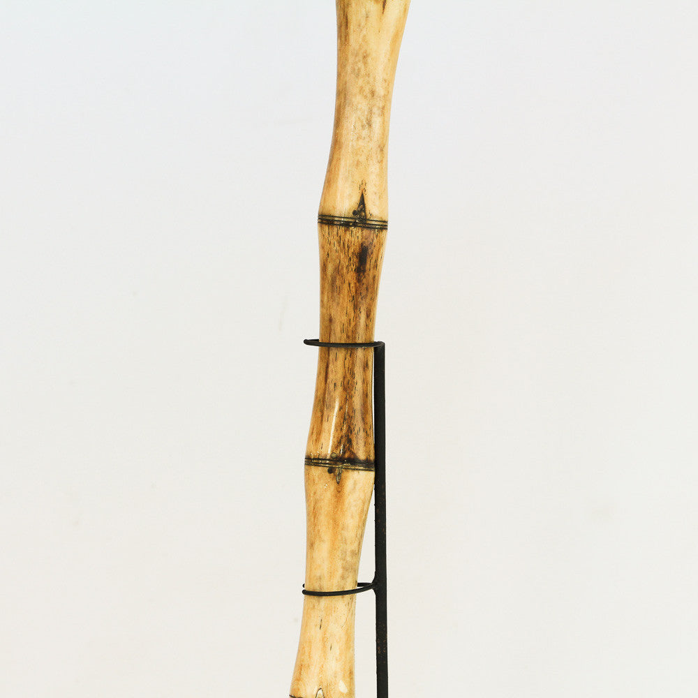 Sculpture en os de vache de Sumba