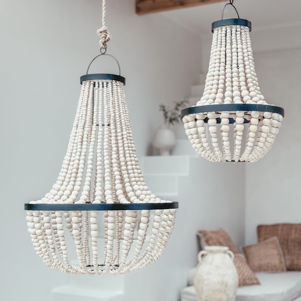 Luminaire artisanale en perles de caféier et socle métal noir