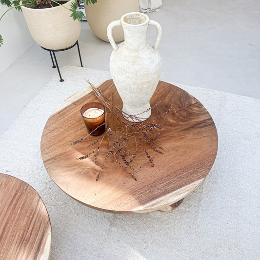 Table basse en suar massif ronde pieds boules 100 cm