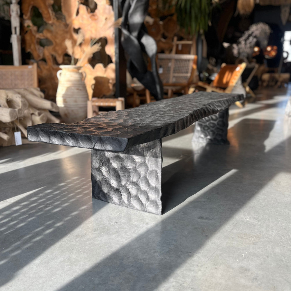 Banc en litchi martelé (194 x 40 x 40 cm)