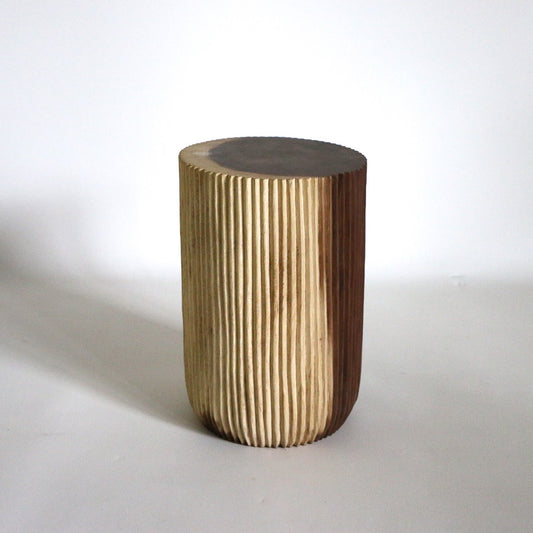 Stool strié en bois de Suar