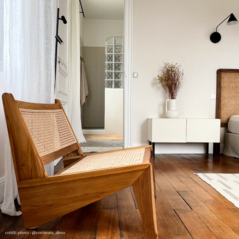 Fauteuil Lazy en bois et cannage (inspiration Jeanneret)