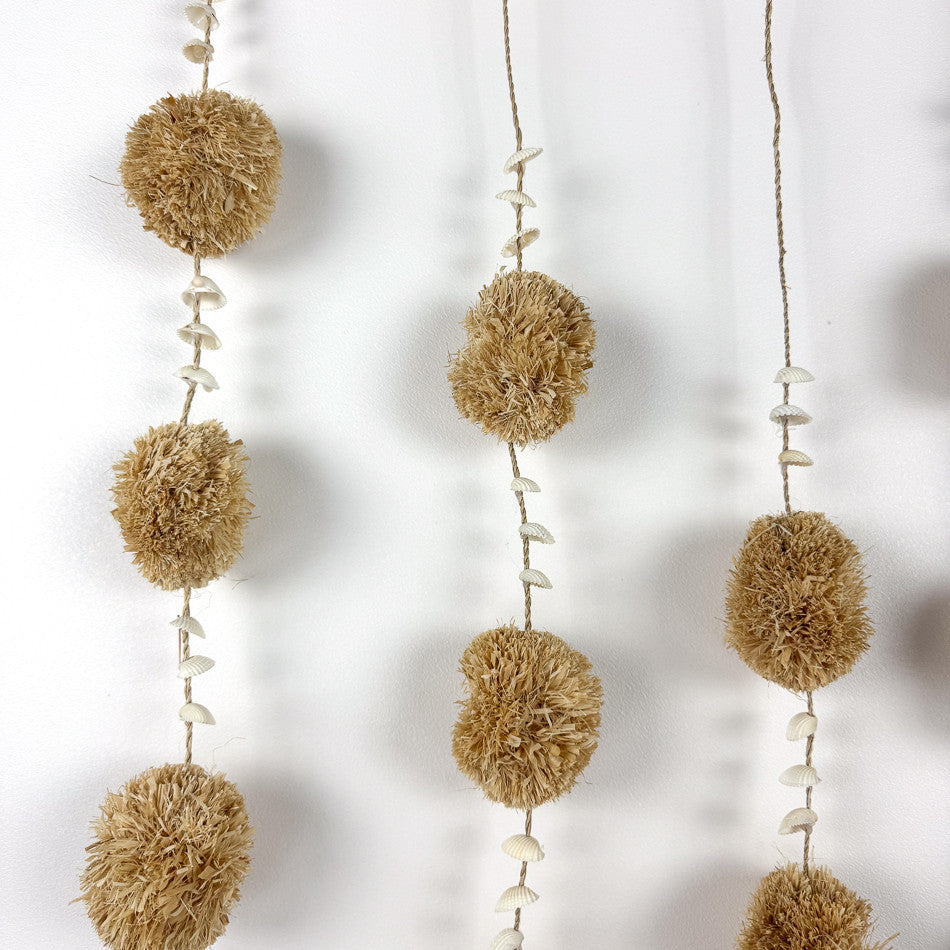 Tenture Murale avec Pompons en Macramé - 80 cm