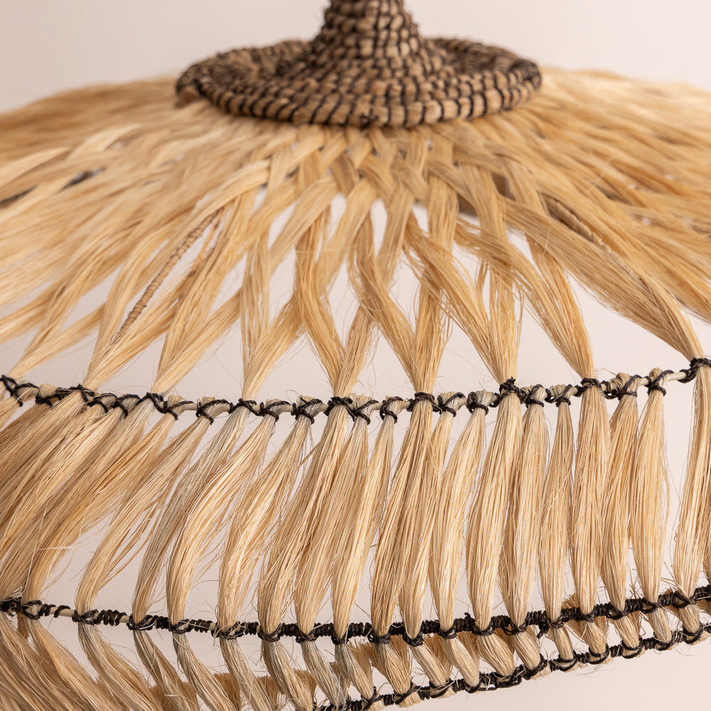 Suspension Arupadhatu en Abaca Recyclé