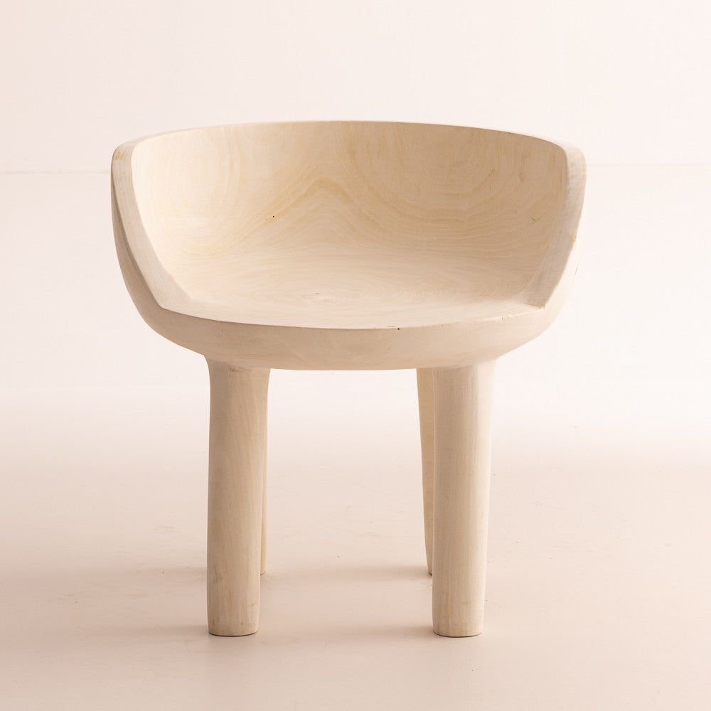 Fauteuil en bois blanc Rimba