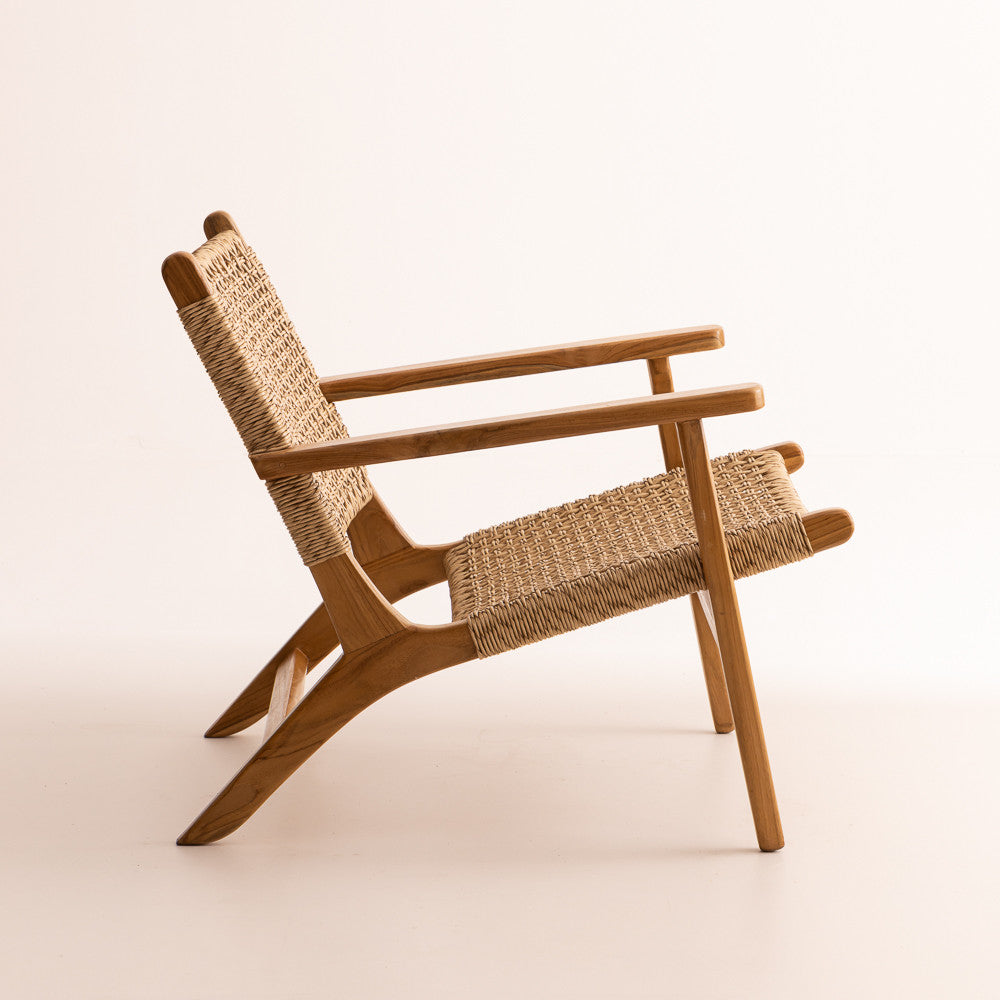 Fauteuil accoudoir en bois de teck et corde synthétique