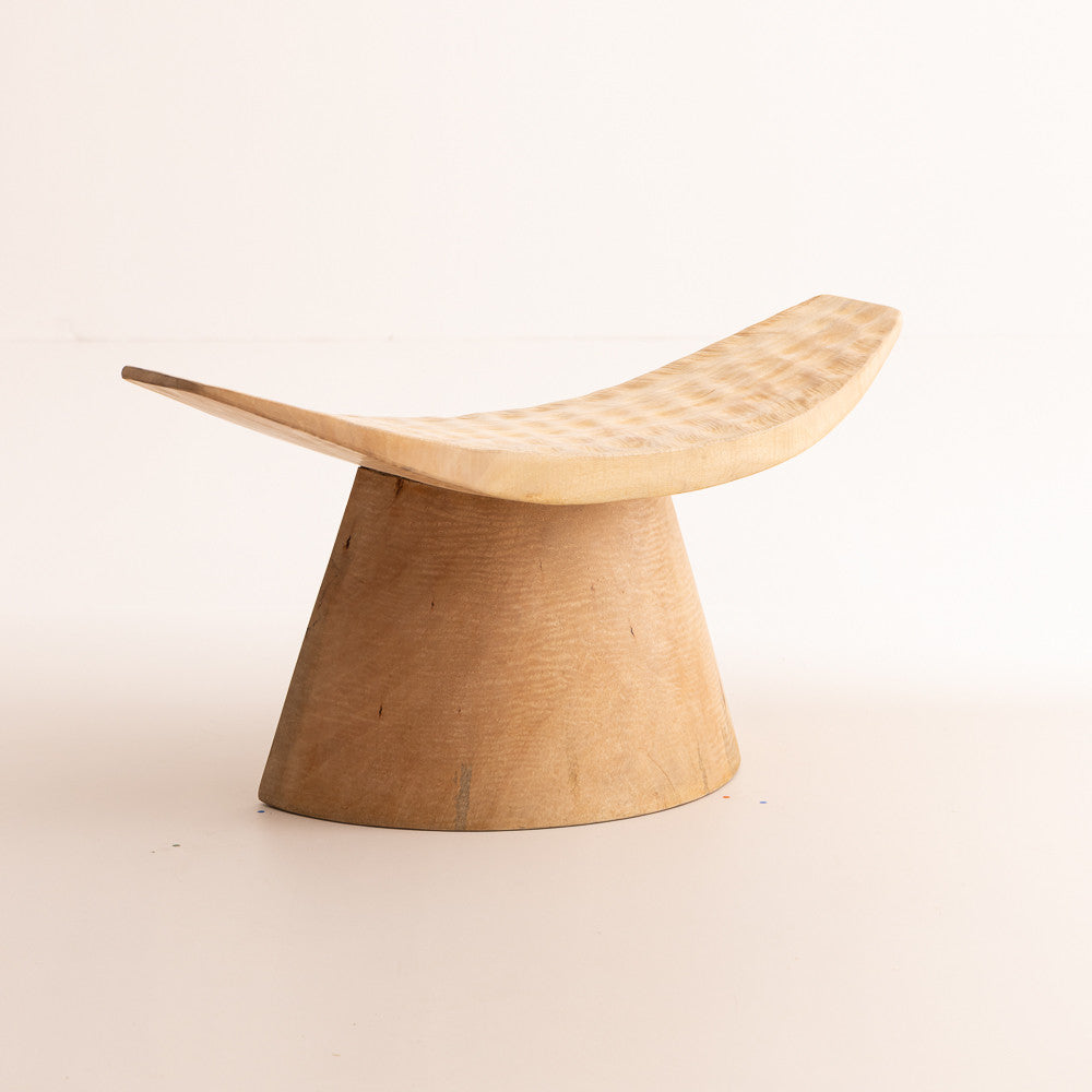Tabouret Mango en bois martelé - Naturel