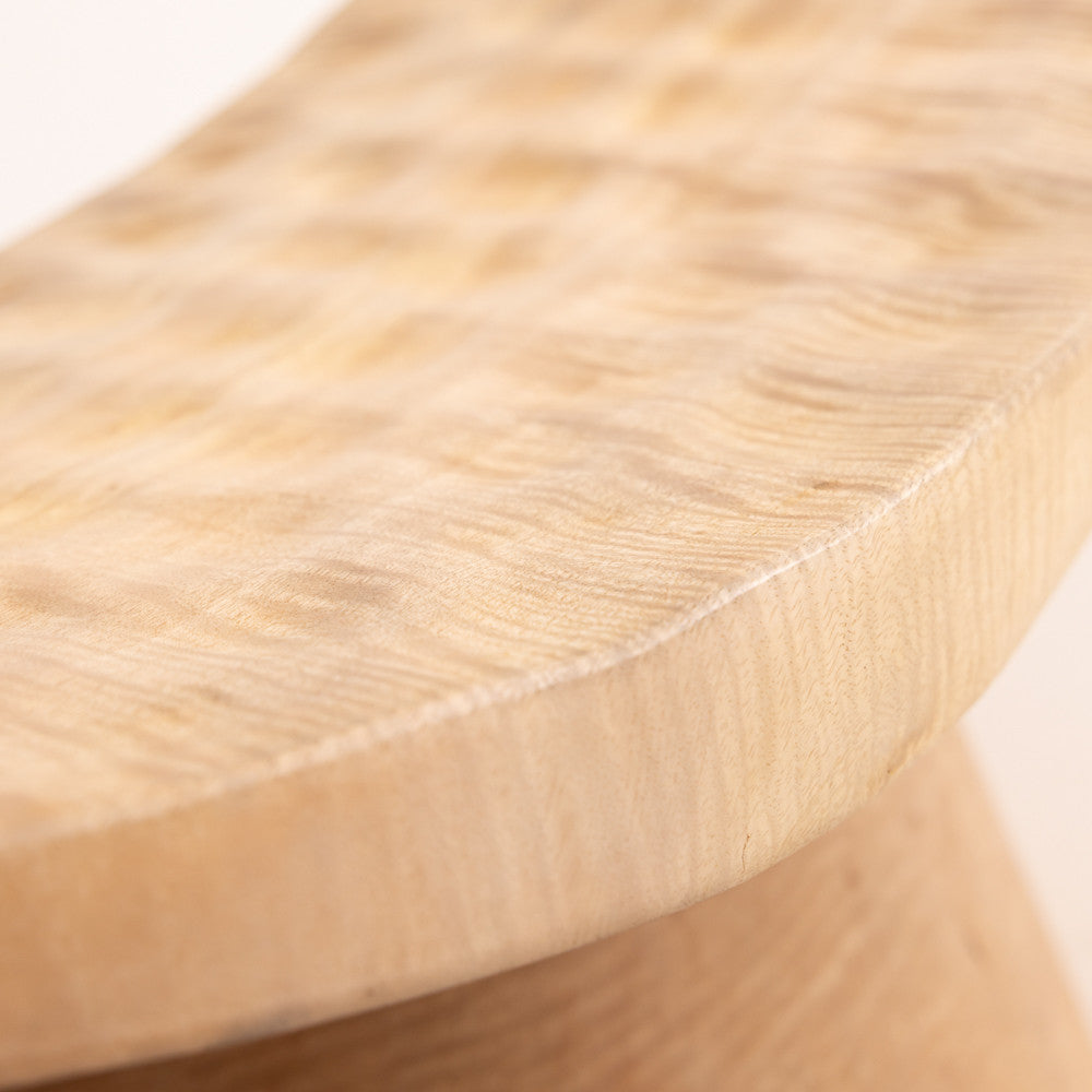 Tabouret Mango en bois martelé - Naturel