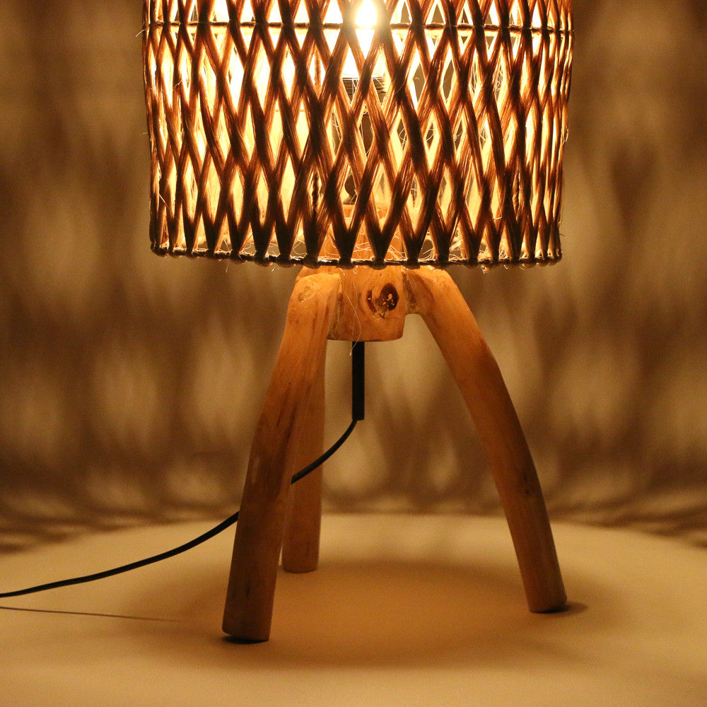 Lampe à poser Cabang en bois et fibre d'abaca