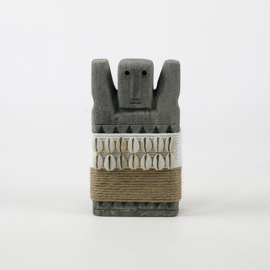Statuette sumba en pierre et coquillage - Taille L
