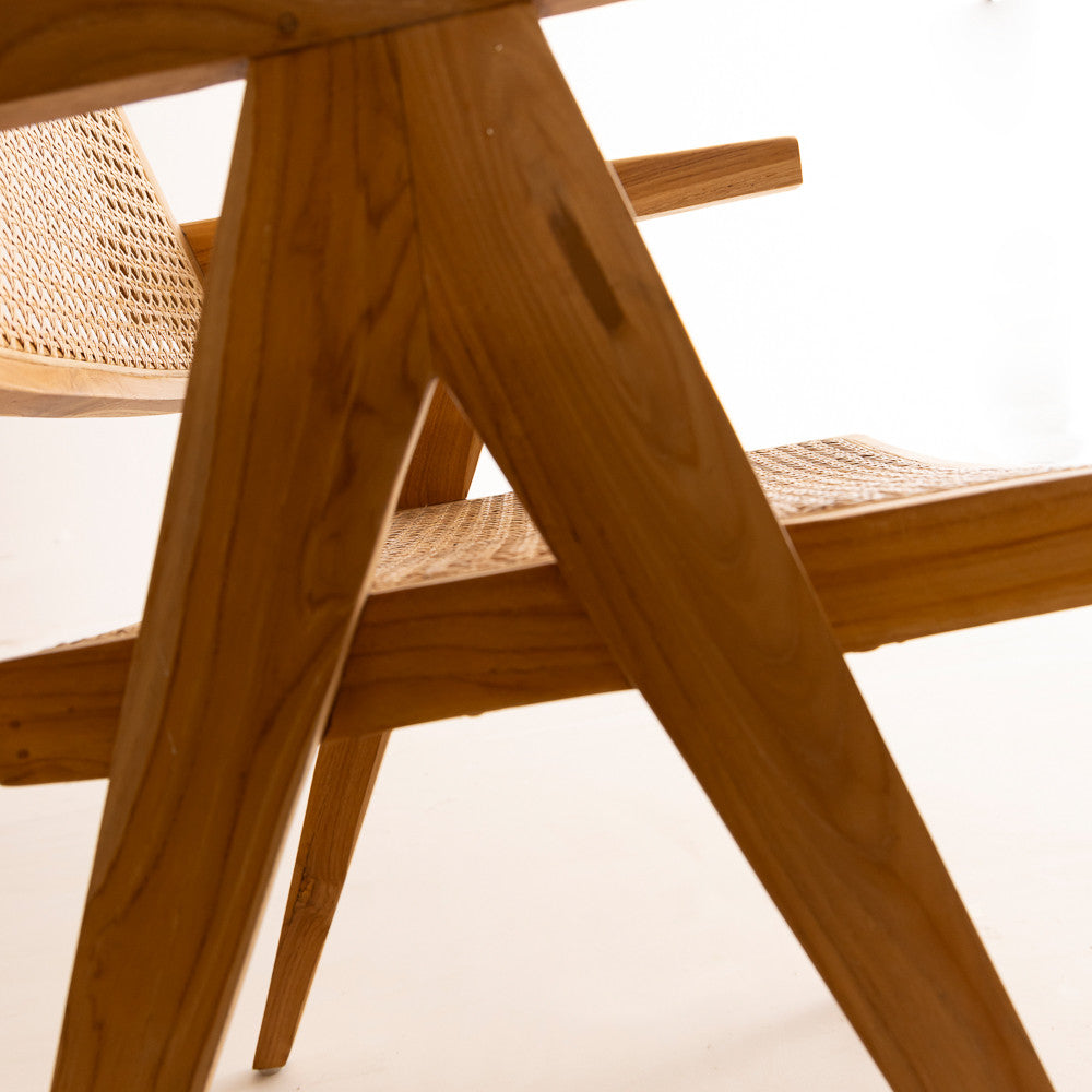 Chaise en teck et cannage Dwi (imitation Jeanneret)