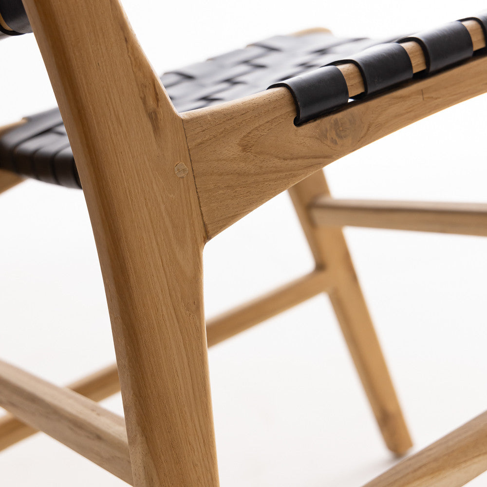 Chaise en bois de teck et cuir noir - Karna